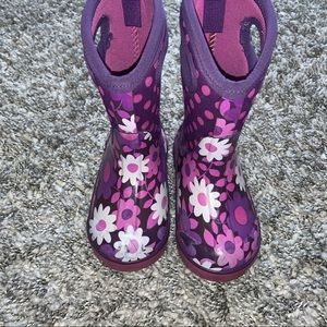 Bogs Kids' Classic Flower Dots Boot size 8C